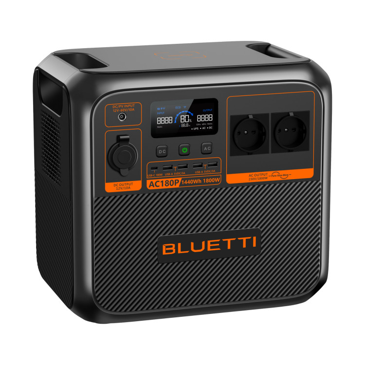 BLUETTI AC180P + PV200 200W, вид под другим углом