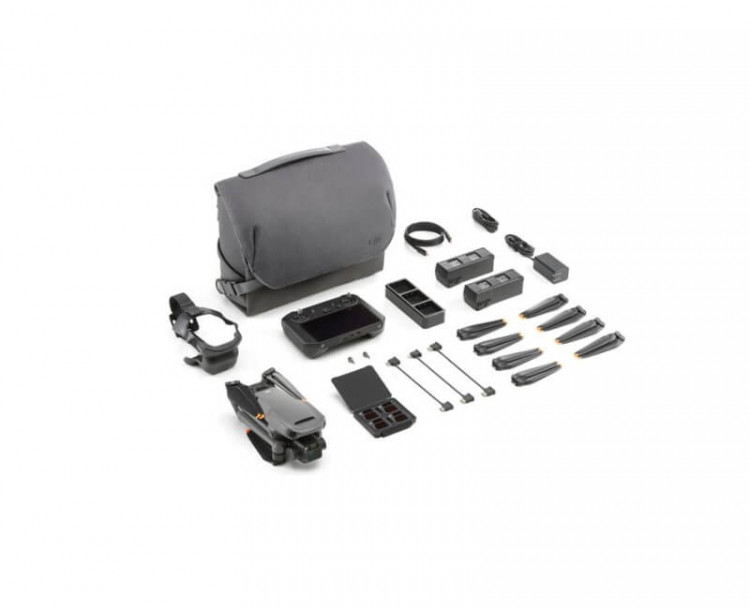 Дрон DJI Mavic 3 Fly More Combo + DJI RC PRO