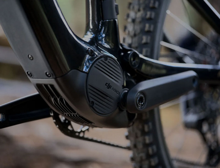 Горный электровелосипед DJI Amflow PL