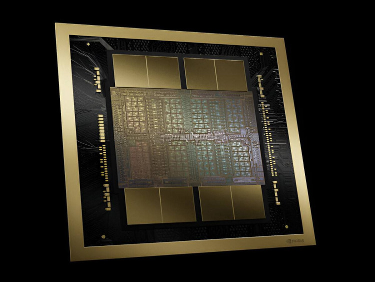NVIDIA B100 — исходное изображение чипа архитектуры Blackwell; исполнение поставляемого модуля согласуется