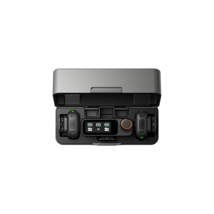 DJI Mic 3 (4 TX + 1 RX + Charging Case), вид под другим углом