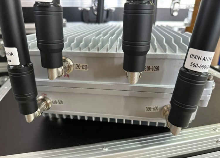 РЭБ для транспорта Ромашка-6 с преобразователем напряжения